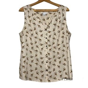 Croft & Barrow Camel print sleeveless blouse. Full button , V-neck. Women’s XL